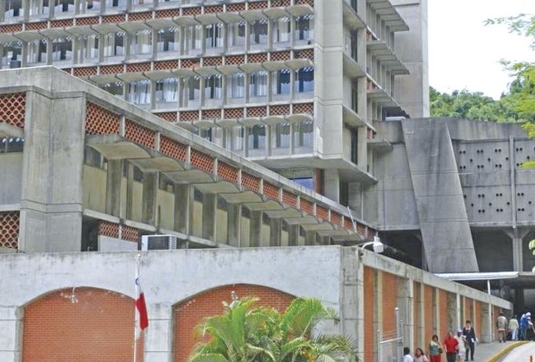 Fachada actual del Instituto Oncológico Nacional. La licitación del Minsa contempla estudios, diseños, desarrollo de planos, construcción de la obra civil, mantenimiento y financiamiento. Fachada actual del Instituto Oncológico Nacional. La licitación del Minsa contempla estudios, diseños, desarrollo de planos, construcción de la obra civil, mantenimiento y financiamiento.