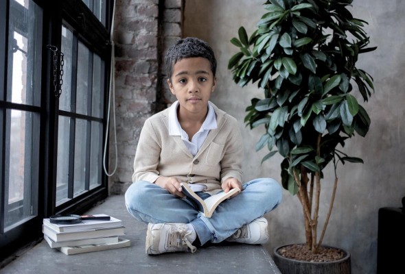 Según la OMS, los niños son especialmente vulnerables a la contaminación del aire. Según la OMS, los niños son especialmente vulnerables a la contaminación del aire.