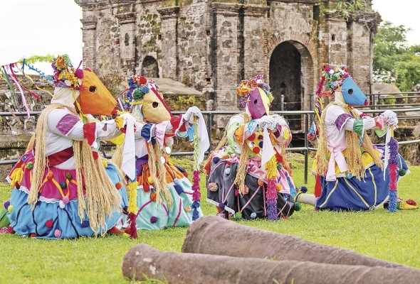 Diablos de espejos de Portobelo Diablos de espejos de Portobelo