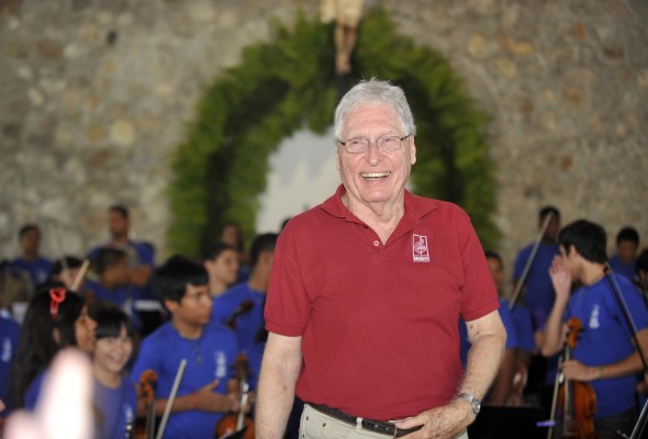 Terence Ford en una de las presentaciones del Campamento Musical Terence Ford en una de las presentaciones del Campamento Musical