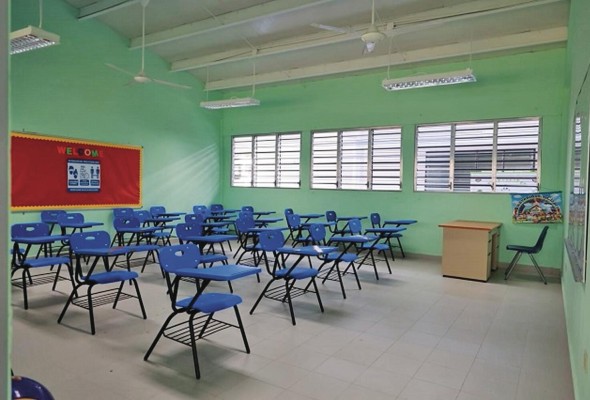 CON Escuelas 2023 ha realizado trabajos de reparación y mantenimiento en 42 escuelas públicas. CON Escuelas 2023 ha realizado trabajos de reparación y mantenimiento en 42 escuelas públicas.
