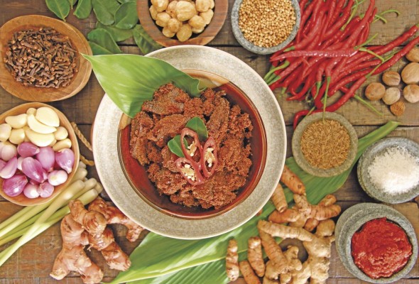 Rendang y sus ingredientes Rendang y sus ingredientes