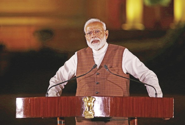 Narendra Modi, primer ministro de India. Las metas de desarrollo del modelo económico de India compelen a su gobierno a mantener negocios con Moscú, a pesar de las presiones diplomáticas de occidente. Narendra Modi, primer ministro de India. Las metas de desarrollo del modelo económico de India compelen a su gobierno a mantener negocios con Moscú, a pesar de las presiones diplomáticas de occidente.