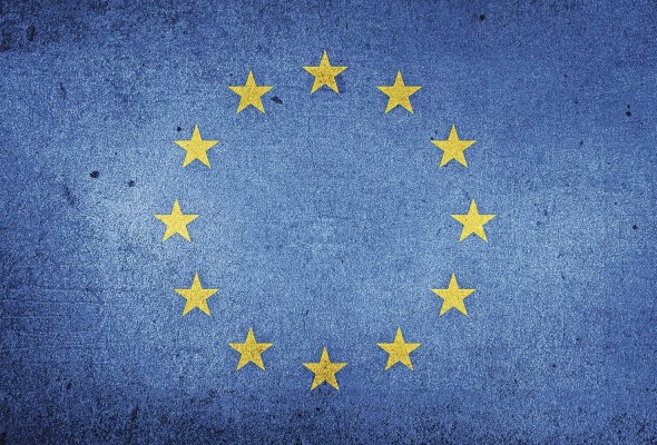 La Unión Europea tiene dentro de su jurisdicción territorios con baja fiscalización que no son catalogados como 'paraísos fiscales'. La Unión Europea tiene dentro de su jurisdicción territorios con baja fiscalización que no son catalogados como 'paraísos fiscales'.