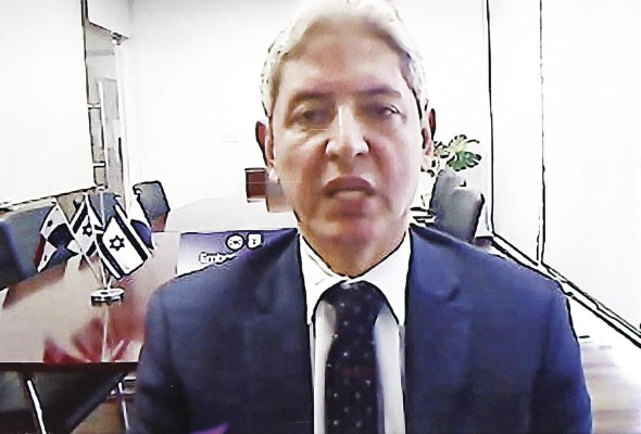'Las grandes farmacéuticas piden a los gobiernos mostrar su poder logístico antes de entregar grandes cantidades de dosis de vacunas' 'Las grandes farmacéuticas piden a los gobiernos mostrar su poder logístico antes de entregar grandes cantidades de dosis de vacunas'