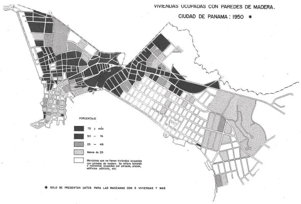 Viviendas de paredes de madera 1950: otro de los mapas elaborados como parte del reporte sobre la situación de la vivienda en el Casco Antiguo de la ciudad de Panamá por la DEC/CGR en 1950. Siendo la tipología predominante de los cuartos de inquilinato el uso de madera para la construcción de paredes y piso, el resultado que refleja este mapa nos habla de una ciudad que casi 40 años después de construido el Canal de Panamá, aún mantenía buena parte de su 'stock' de vivienda en un estado de vivienda temporal. Viviendas de paredes de madera 1950: otro de los mapas elaborados como parte del reporte sobre la situación de la vivienda en el Casco Antiguo de la ciudad de Panamá por la DEC/CGR en 1950. Siendo la tipología predominante de los cuartos de inquilinato el uso de madera para la construcción de paredes y piso, el resultado que refleja este mapa nos habla de una ciudad que casi 40 años después de construido el Canal de Panamá, aún mantenía buena parte de su 'stock' de vivienda en un estado de vivienda temporal.