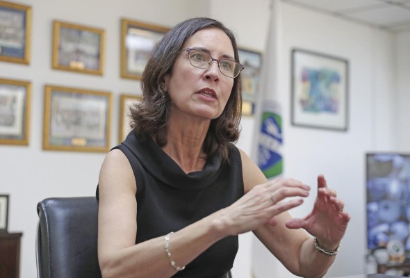 Zayda Manatta, jefa de la Secretaría del Foro Mundial sobre Transparencia e Intercambio de Información con fines Fiscales. Zayda Manatta, jefa de la Secretaría del Foro Mundial sobre Transparencia e Intercambio de Información con fines Fiscales.