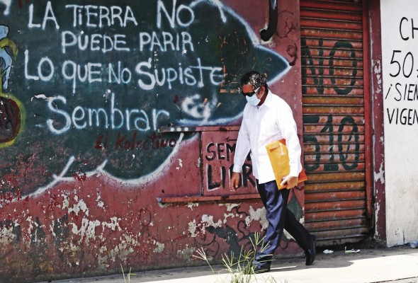 La crisis total, en busca de la esperanza sin optimismo La crisis total, en busca de la esperanza sin optimismo