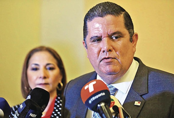 El ministro de Seguridad, Juan Pino El ministro de Seguridad, Juan Pino