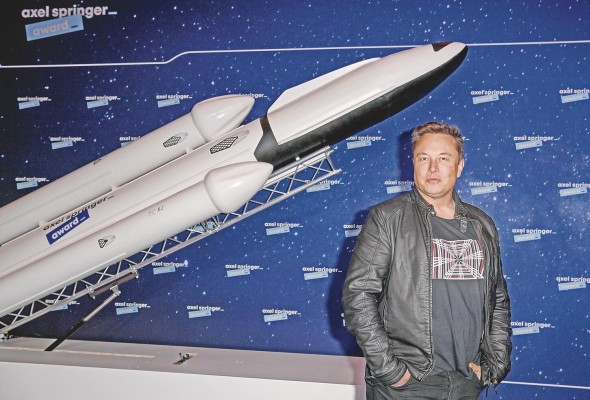 Una cápsula de carga de SpaceX se separa con éxito de la EEI e inicia su vuelta Una cápsula de carga de SpaceX se separa con éxito de la EEI e inicia su vuelta