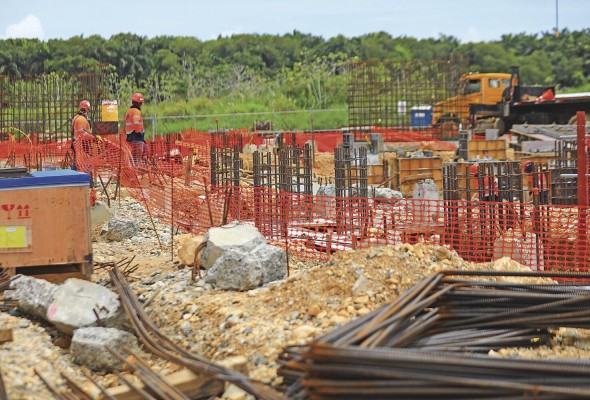 La obra lleva un 60% de avance. La obra lleva un 60% de avance.