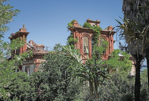 Ruinas de la residencia que habitó León Trotsky Ruinas de la residencia que habitó León Trotsky