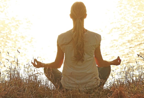 La práctica de yoga se traduce en un fortalecimiento general del cuerpo. La práctica de yoga se traduce en un fortalecimiento general del cuerpo.