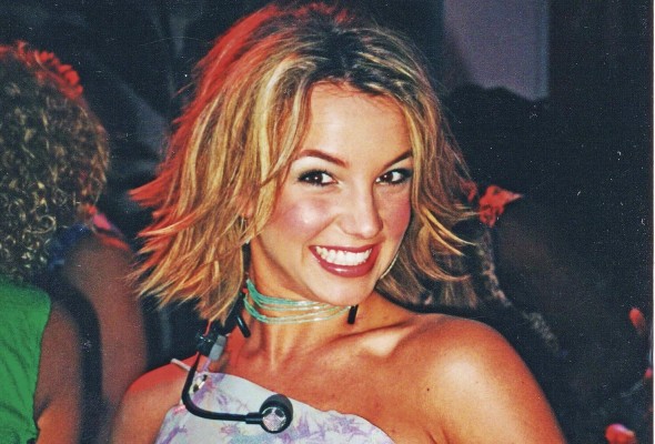 Britney Spears saltó a la fama a los 16 años, tras el éxito de su canción debut 'Hit me baby one more time'. Britney Spears saltó a la fama a los 16 años, tras el éxito de su canción debut 'Hit me baby one more time'.