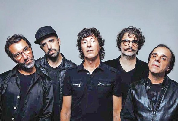 El álbum 'Jueves' fue lanzado el año pasado y contiene nueves composiciones. El álbum 'Jueves' fue lanzado el año pasado y contiene nueves composiciones.
