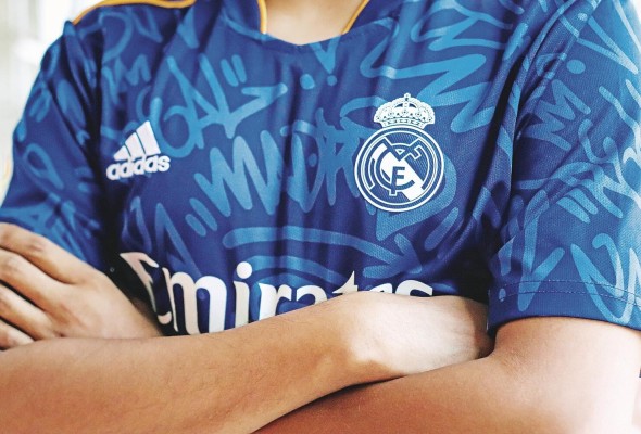 El presidente del Real Madrid también enfatizó que el fútbol está atravesando por una situación financiera compleja. El presidente del Real Madrid también enfatizó que el fútbol está atravesando por una situación financiera compleja.