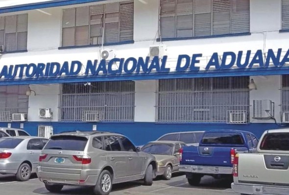 En Panamá, la recaudación por gestión aduanera hasta octubre aumento 15.0% en comparación a igual periodo de 2021. En Panamá, la recaudación por gestión aduanera hasta octubre aumento 15.0% en comparación a igual periodo de 2021.