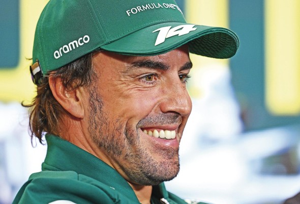 Fernando Alonso durante la rueda de prensa previo al GP de Australia. Fernando Alonso durante la rueda de prensa previo al GP de Australia.