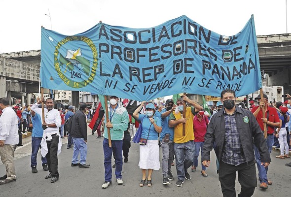 “Nos sentimos orgullosos todos los docentes de habernos ido a una huelga nacional laboral...”: Humberto Montero “Nos sentimos orgullosos todos los docentes de habernos ido a una huelga nacional laboral...”: Humberto Montero