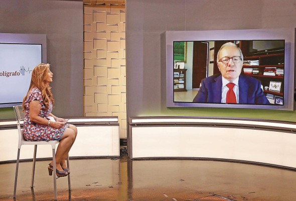 ArturoHoyos: 'El problema más grave que enfrenta un presidente de la CSJ es el de las amenazas del crimen organizado' ArturoHoyos: 'El problema más grave que enfrenta un presidente de la CSJ es el de las amenazas del crimen organizado'