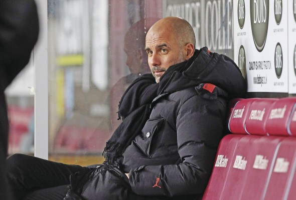 Pep Guardiola es un exfutbolista y actual entrenador español. Pep Guardiola es un exfutbolista y actual entrenador español.