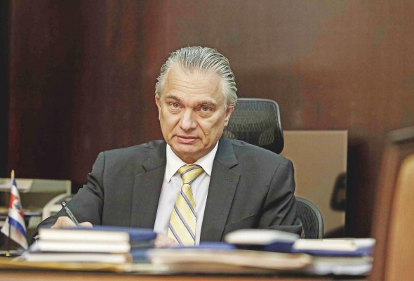 El canciller costarricense Arnoldo André Tinoco. El canciller costarricense Arnoldo André Tinoco.