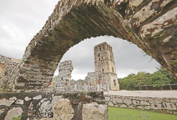 Sitio arqueológico de Panamá Viejo forma parte de la Ruta Transístmica. Sitio arqueológico de Panamá Viejo forma parte de la Ruta Transístmica.