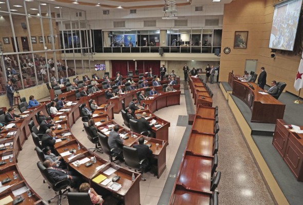 La Asamblea Nacional está formada por 71 diputados. La Asamblea Nacional está formada por 71 diputados.