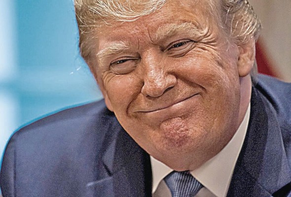 Donald J. Trump, en una reunión en la Casa Blanca. Donald J. Trump, en una reunión en la Casa Blanca.