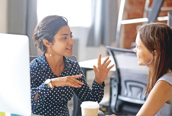 La marca personal o 'personal branding' es un concepto que nace en el año 1997 de la mano del escritor y hombre de negocios Tom Peters. La marca personal o 'personal branding' es un concepto que nace en el año 1997 de la mano del escritor y hombre de negocios Tom Peters.