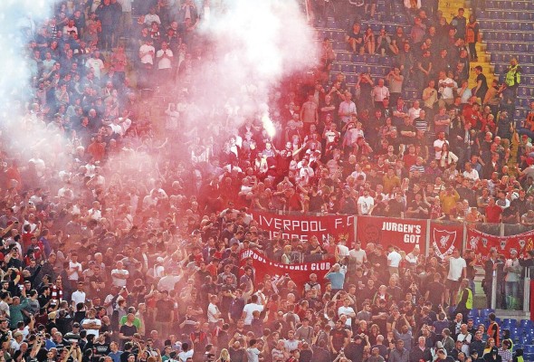 Liverpool, campeón vigente de la Champions, líder absoluto de la Premier League. Liverpool, campeón vigente de la Champions, líder absoluto de la Premier League.