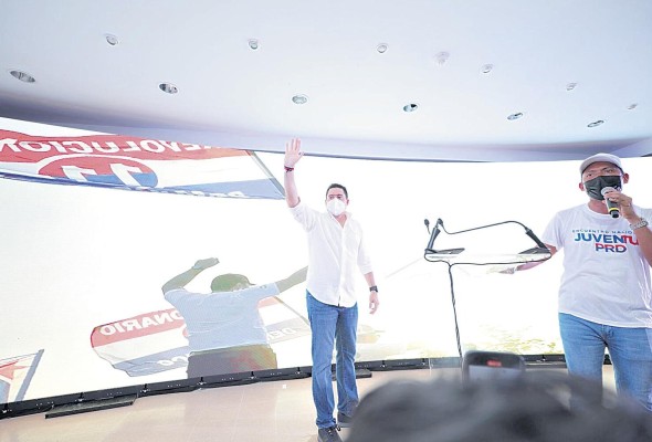 Carrizo pidió a los jóvenes militantes perredistas defender la gestión del Gobierno. Carrizo pidió a los jóvenes militantes perredistas defender la gestión del Gobierno.