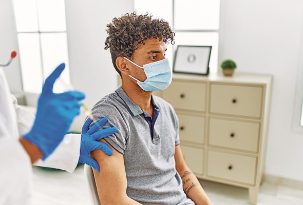 La mayoría de los casos de infección por VPH desaparecen espontáneamente, por efecto del proceso sobre las defensas altas del cuerpo. La mayoría de los casos de infección por VPH desaparecen espontáneamente, por efecto del proceso sobre las defensas altas del cuerpo.
