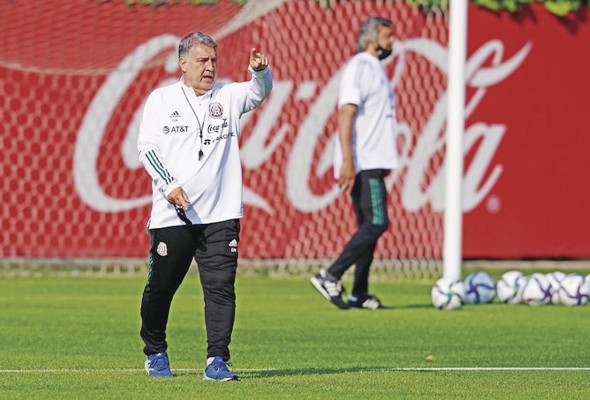 Gerardo Martino, técnico de México. Gerardo Martino, técnico de México.