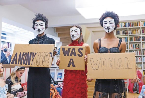 Propuestas de Sohuman en la Semana de la Moda de Londres. Propuestas de Sohuman en la Semana de la Moda de Londres.