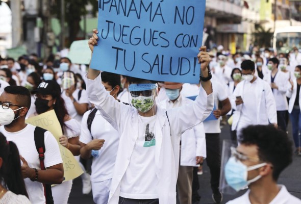 Marcha de 'batas blancas' Marcha de 'batas blancas'