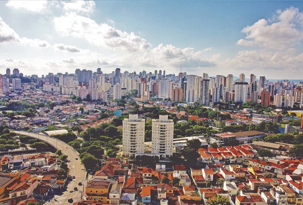 América Latina es el mayor productor de servicios ecosistémicos y el primer exportador neto de alimentos del mundo, con grandes oportunidades para la agricultura sostenible. América Latina es el mayor productor de servicios ecosistémicos y el primer exportador neto de alimentos del mundo, con grandes oportunidades para la agricultura sostenible.
