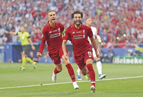 El Liverpool, actual campeón, recibe mañana al recién ascendido Leeds United. El partido más esperado del inicio del campeonato inglés. El Liverpool, actual campeón, recibe mañana al recién ascendido Leeds United. El partido más esperado del inicio del campeonato inglés.