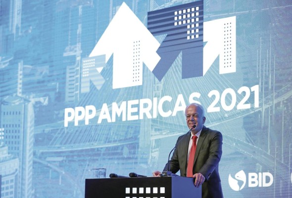 El Jefe de Cooperación de la Delegación de la Unión Europea en Brasil, Stefan Agne, durante el cierre del foro PPP Américas, en el Palacio de los Bandeirantes, en Sao Paulo El Jefe de Cooperación de la Delegación de la Unión Europea en Brasil, Stefan Agne, durante el cierre del foro PPP Américas, en el Palacio de los Bandeirantes, en Sao Paulo