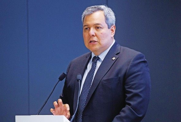 Dante Mossi, presidente del BCIE Dante Mossi, presidente del BCIE