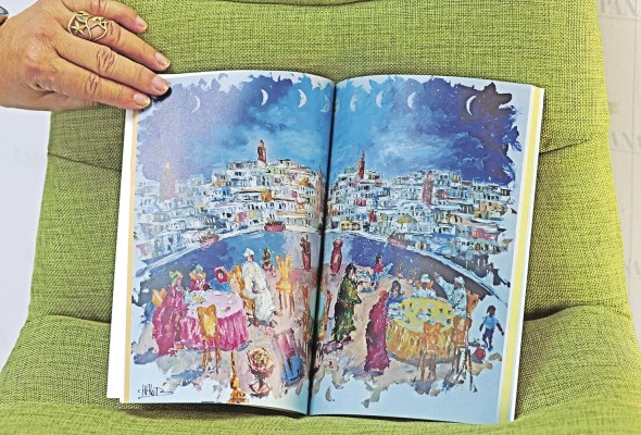 El libro esta escrito en árabe y español. El libro esta escrito en árabe y español.