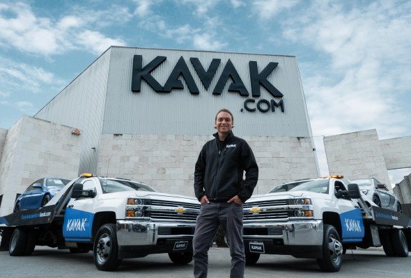 En 2018, Kavak protagonizó la portada de la revista Expansión como el emprendimiento del año. En 2018, Kavak protagonizó la portada de la revista Expansión como el emprendimiento del año.