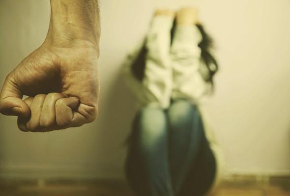 Consumo de alcohol, detonante o influyente en la violencia doméstica Consumo de alcohol, detonante o influyente en la violencia doméstica