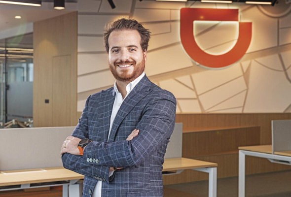 Para el ejecutivo mexicano, las empresas de movilidad tienen la tarea ineludible de apoyar en los temas medioambientales a través de estrategias oportunas que involucren a diversos sectores. Para el ejecutivo mexicano, las empresas de movilidad tienen la tarea ineludible de apoyar en los temas medioambientales a través de estrategias oportunas que involucren a diversos sectores.