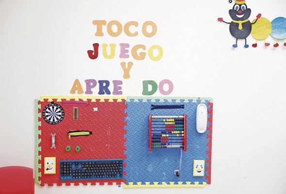 Los Caipi son servicios para los niños desde su nacimiento hasta los cuatro años de edad. Los Caipi son servicios para los niños desde su nacimiento hasta los cuatro años de edad.