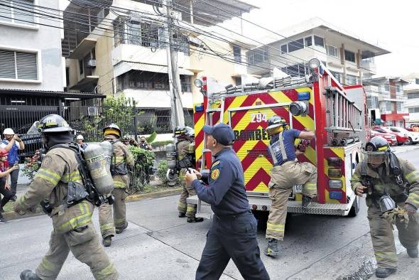Fueron cuatro días de ardua labor movilizando a más de 600 rescatistas. Fueron cuatro días de ardua labor movilizando a más de 600 rescatistas.