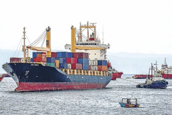 El proyecto de ley 598 que regula el cabotaje y las actividades de comercio interior en las aguas de la República de Panamá. El proyecto de ley 598 que regula el cabotaje y las actividades de comercio interior en las aguas de la República de Panamá.