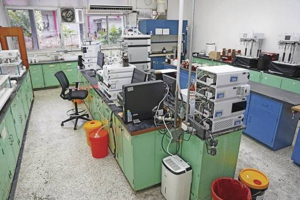 Los resultados de una investigación conjunta del IEA e Indicasat AIP han permitido validar un método para identificar miel adulterada. Los resultados de una investigación conjunta del IEA e Indicasat AIP han permitido validar un método para identificar miel adulterada.
