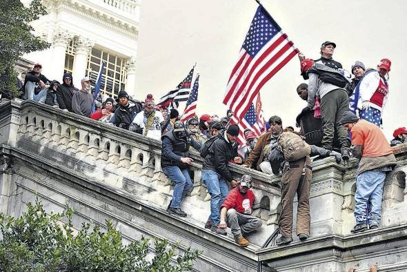 Toma del Capitolio por manifestantes pro Trump Toma del Capitolio por manifestantes pro Trump