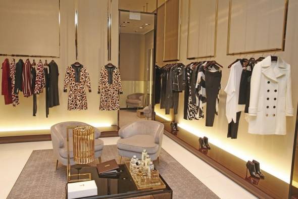 En ciudad de Panamá, Multiplaza Pacific Mall y Soho concentran la mayor oferta en marcas de alta gama. En ciudad de Panamá, Multiplaza Pacific Mall y Soho concentran la mayor oferta en marcas de alta gama.
